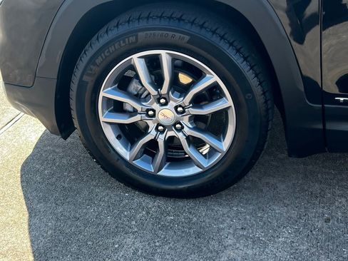 Used 2024 GMC Terrain SLT image 61