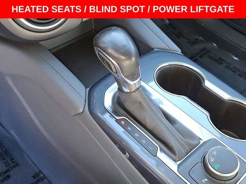 Used 2020 Chevrolet Blazer LT image 12