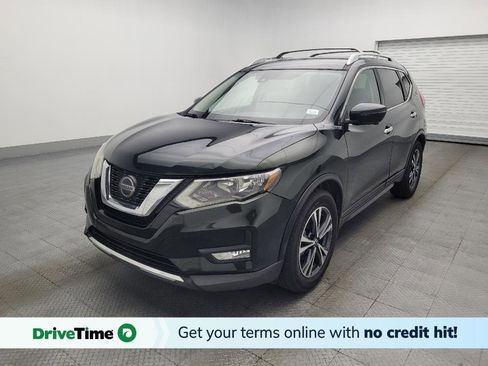 Used 2019 Nissan Rogue SV w/ Premium Package image 1