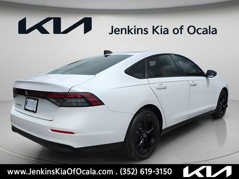 Used 2025 Honda Accord SE image 3