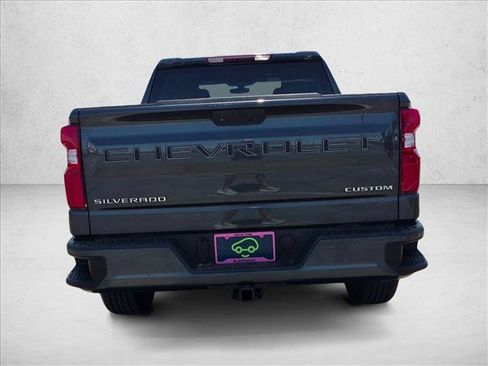 Certified 2022 Chevrolet Silverado 1500 Custom RWD image 7
