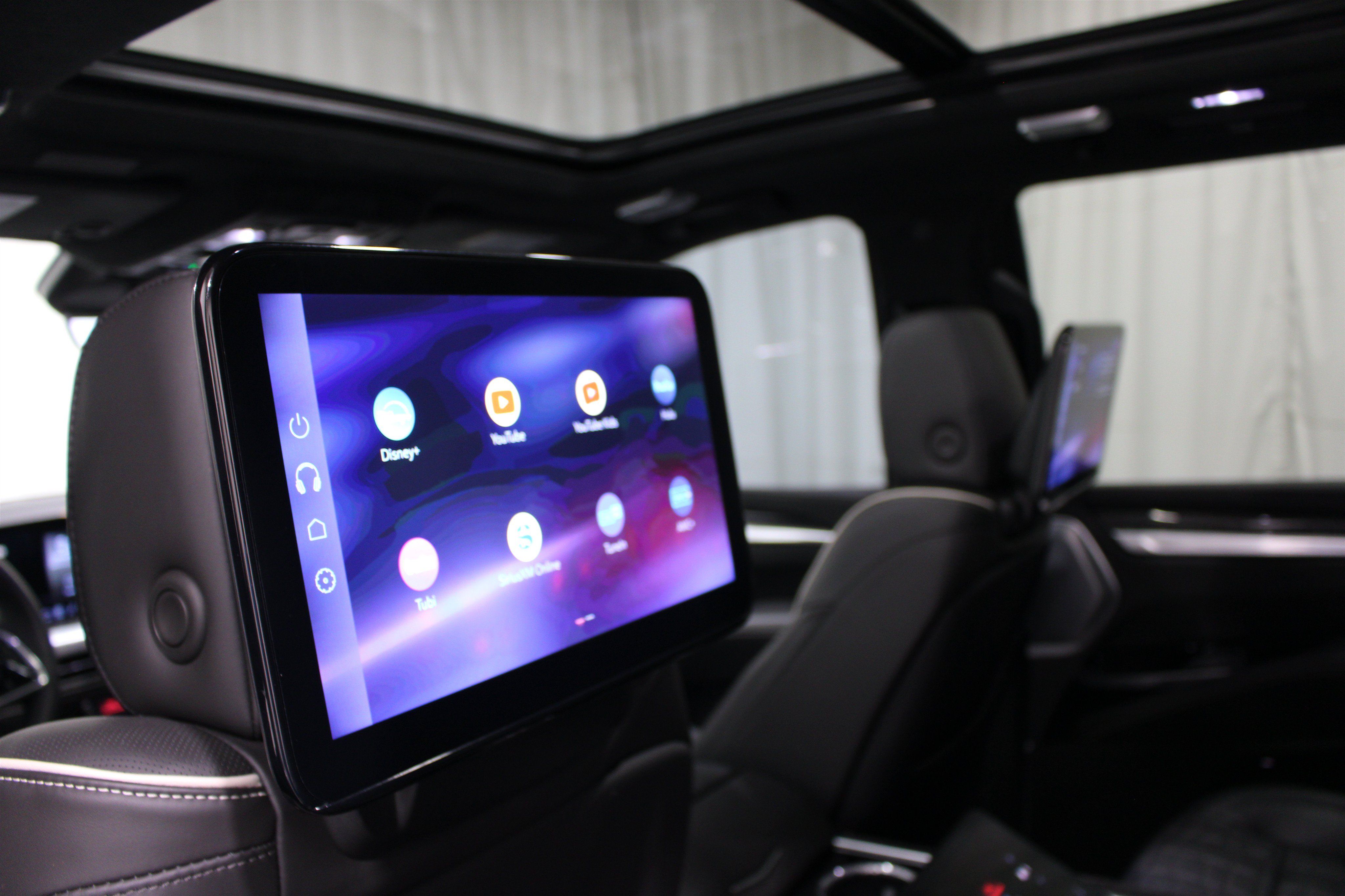 Certified 2025 Cadillac Escalade V AWD/4WD image 23