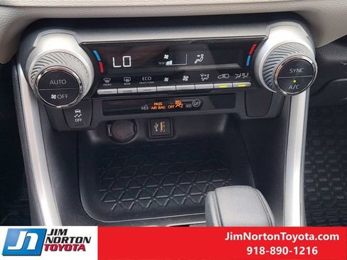 Used 2023 Toyota RAV4 XLE w/ Convenience Package AWD/4WD image 20