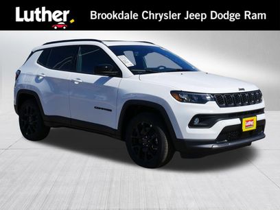 New 2026 Jeep Compass Latitude w/ Sun and Sound Group