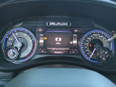 Used 2021 RAM 2500 Limited image 35