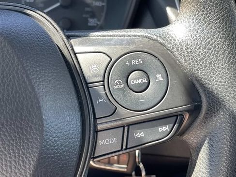 Used 2024 Toyota Corolla LE FWD image 21
