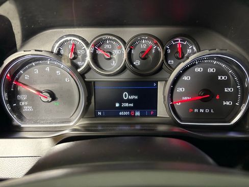 Used 2021 Chevrolet Silverado 1500 LT Trail Boss w/ Convenience Package II image 34