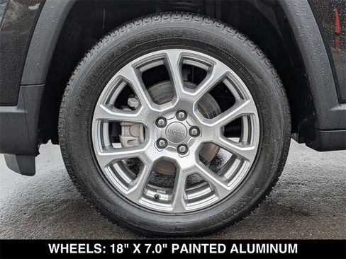 Used 2022 Jeep Compass Latitude image 19