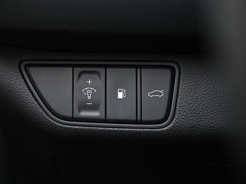 New 2026 Genesis G70 2.5T image 26