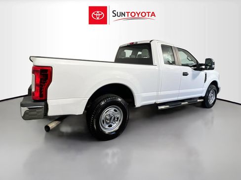Used 2018 Ford F250 XL w/ Power Equipment Group image 4