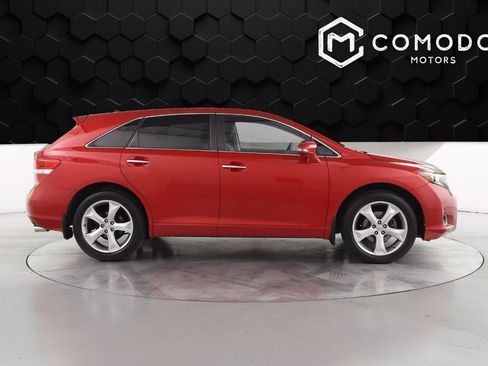 Used 2015 Toyota Venza Limited image 2