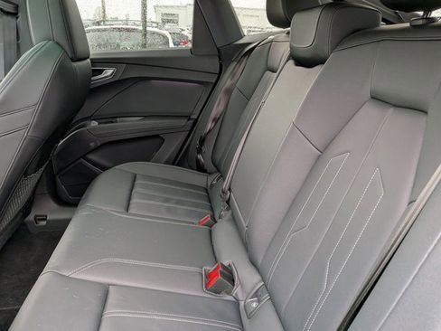 Used 2023 Audi Q4 e-tron Premium Plus w/ Premium Plus image 13