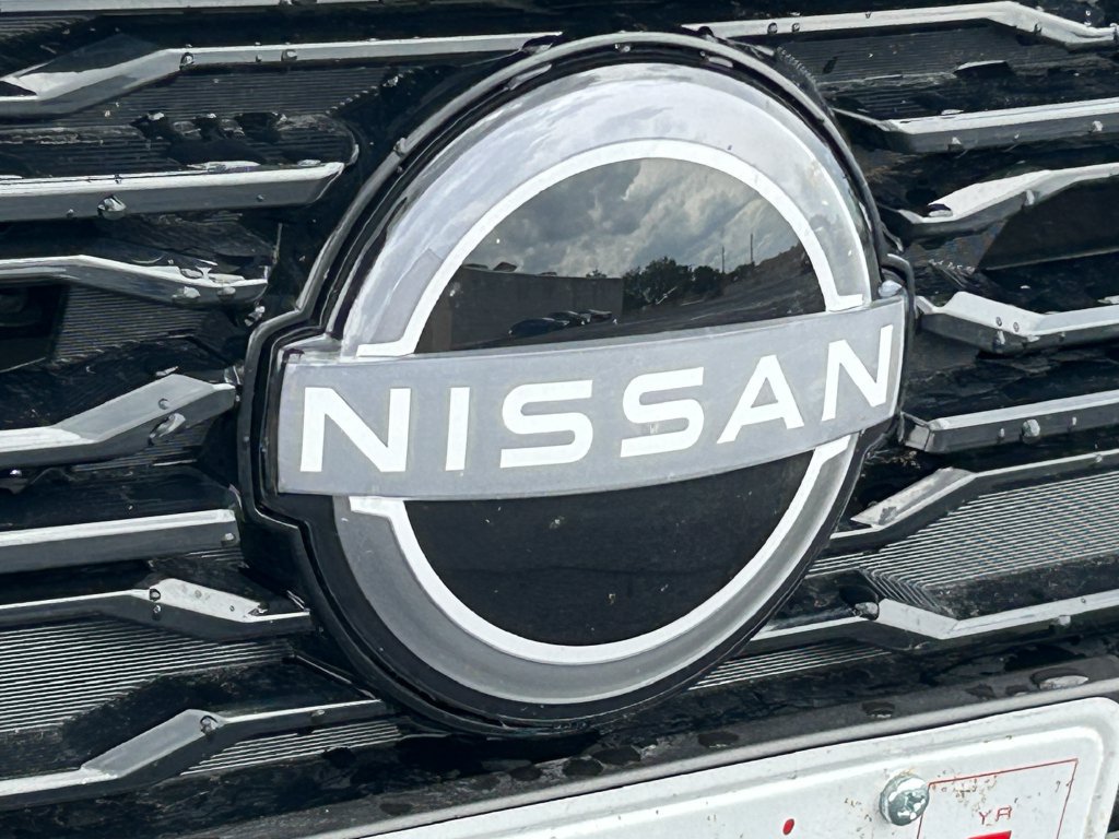 Used 2025 Nissan Altima 2.5 SV FWD image 9