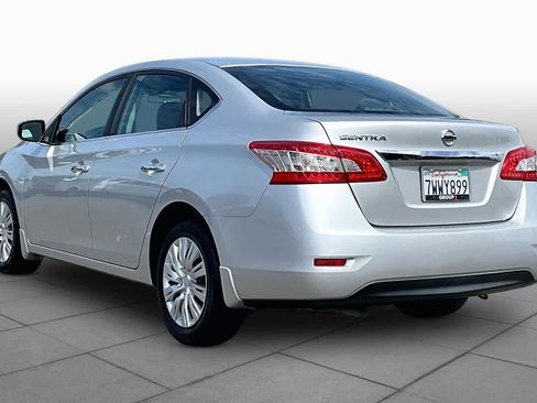 Used 2015 Nissan Sentra S FWD image 11