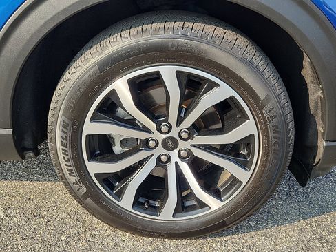 Certified 2022 Ford Explorer ST-Line w/ Class IV Trailer Tow Package image 8