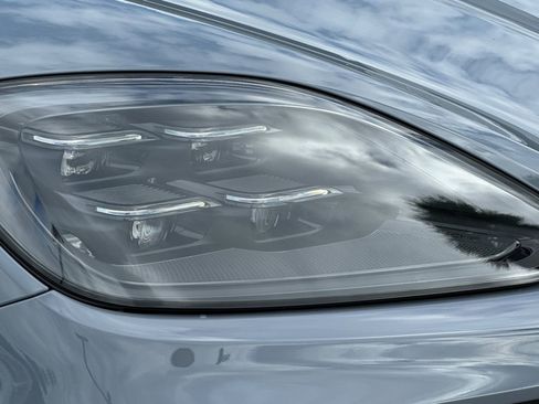 Certified 2024 Porsche Cayenne Turbo GT AWD/4WD image 33