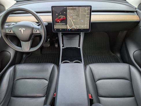 Used 2021 Tesla Model Y 2WD image 16