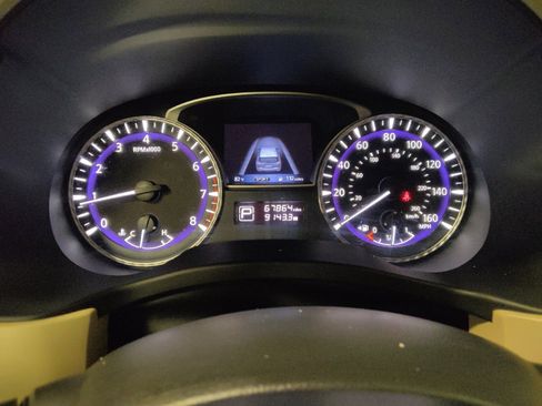 Used 2020 INFINITI QX60 Luxe w/ Sensory Package FWD image 23