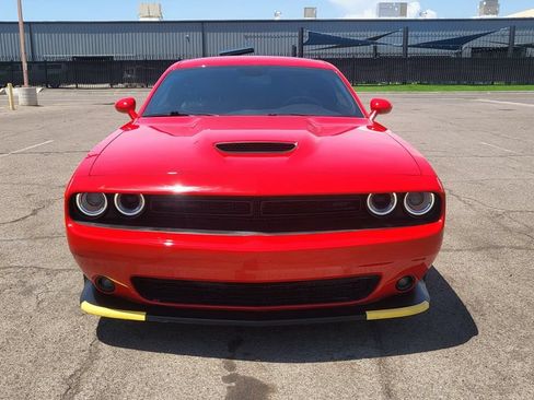 Used 2020 Dodge Challenger GT w/ Plus Package RWD image 3