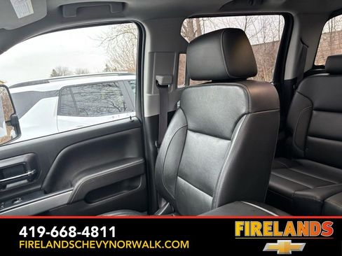 Used 2017 Chevrolet Silverado 2500 LTZ image 33
