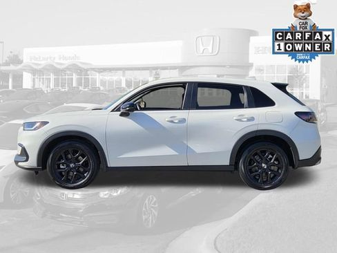 Certified 2024 Honda HR-V Sport image 3