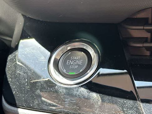 Used 2024 Buick Envision Preferred AWD/4WD image 10