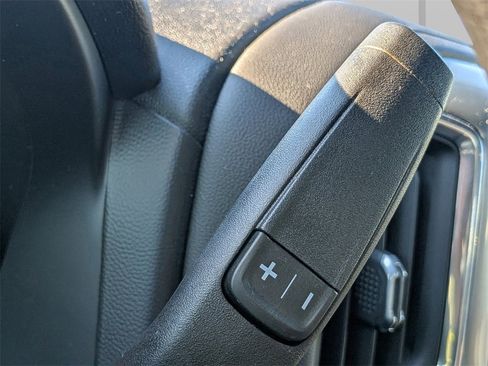 Used 2020 Chevrolet Silverado 1500 RST image 27