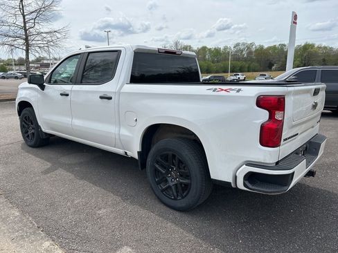 Used 2023 Chevrolet Silverado 1500 Custom w/ LPO, Dark Essentials Package image 6