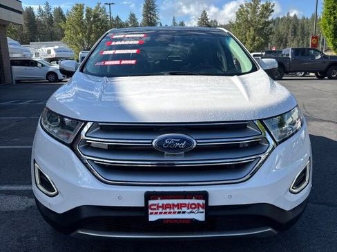 Used 2018 Ford Edge Titanium w/ Equipment Group 302A AWD/4WD image 3