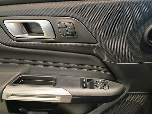 Used 2024 Ford Mustang GT Premium image 19