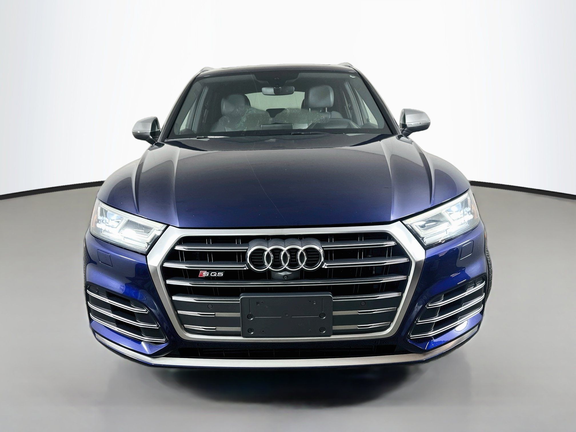 Used 2018 Audi SQ5 Prestige AWD/4WD image 2