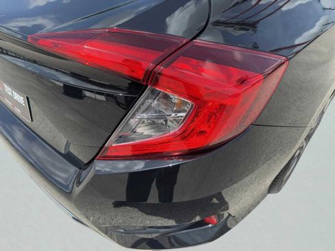 Used 2019 Honda Civic LX image 13