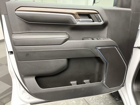 Certified 2024 Chevrolet Silverado 1500 LT image 8