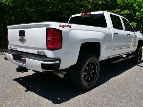 Used 2019 Chevrolet Silverado 3500 High Country w/ Duramax Plus Package AWD/4WD image 24