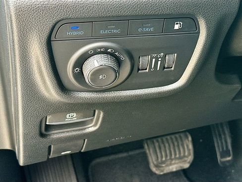 New 2025 Jeep Grand Cherokee Limited 4xe image 11