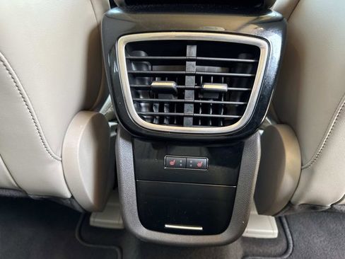 Certified 2021 Lincoln Nautilus Reserve w/ Equipment Group 201A image 25