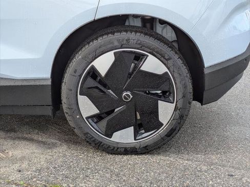 New 2026 Volvo EX30 Plus image 6