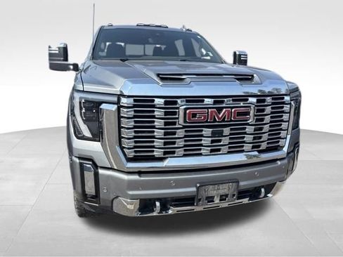 Used 2024 GMC Sierra 3500 Denali w/ Denali Reserve Package AWD/4WD image 15