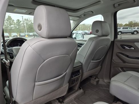 Used 2021 Chevrolet Traverse Premier w/ LPO, Floor Liner Package image 40