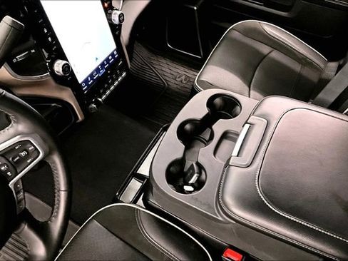 Used 2024 RAM 2500 Laramie w/ Safety Group image 17