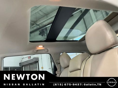 Used 2020 Nissan Pathfinder Platinum w/ Cargo Package AWD/4WD image 9
