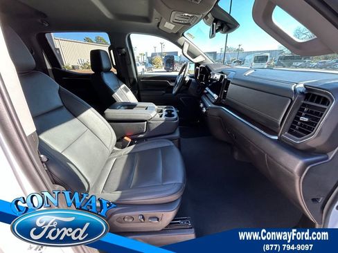 Used 2025 GMC Sierra 1500 SLT image 25