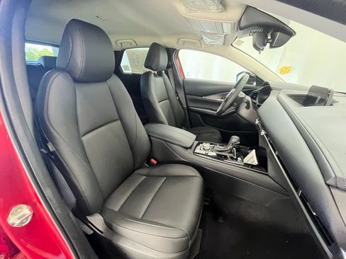 New 2025 MAZDA CX-30 AWD 2.5 S w/ Select Sport Pkg image 12