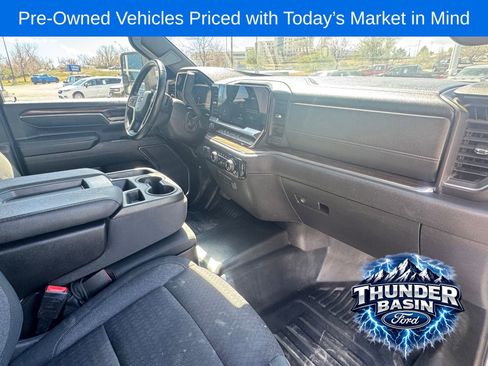 Used 2024 Chevrolet Silverado 2500 LT w/ Convenience Package AWD/4WD image 25