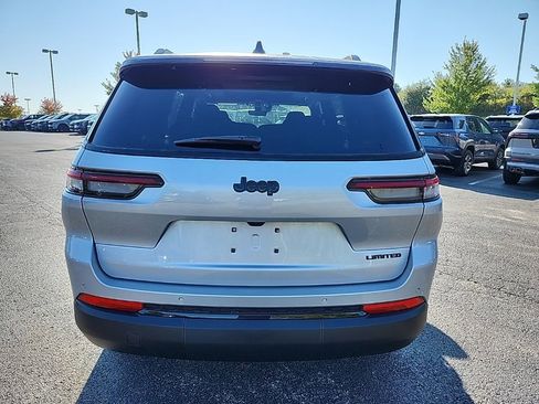 New 2025 Jeep Grand Cherokee L Limited w/ Black Appearance Package image 4