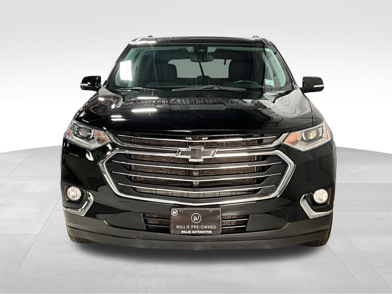 Used 2020 Chevrolet Traverse LT FWD image 3