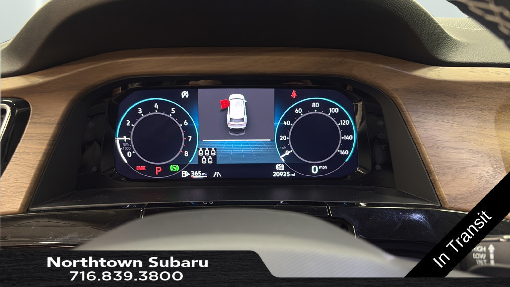 Used 2025 Volkswagen Atlas SE AWD/4WD image 21