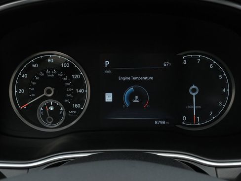 Used 2024 Genesis GV80 3.5T w/ Advanced Package image 18