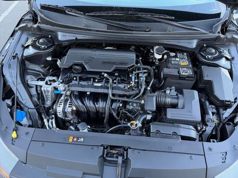 Used 2025 Kia K4 FWD image 31