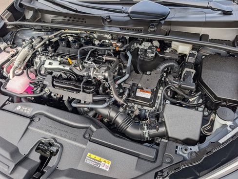 Used 2025 Toyota Prius Plug-In Hybrid image 20